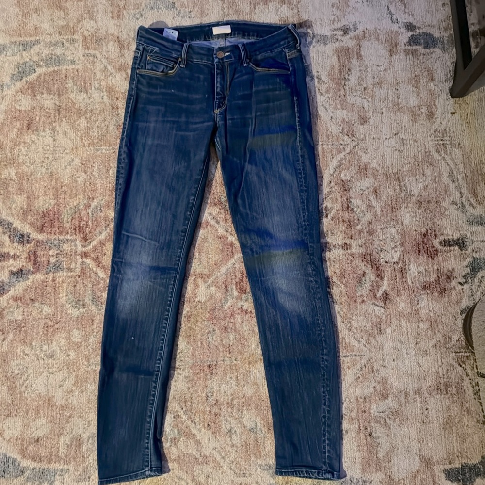 Mother Jeans The Looker Size 28 waist 29 inseam